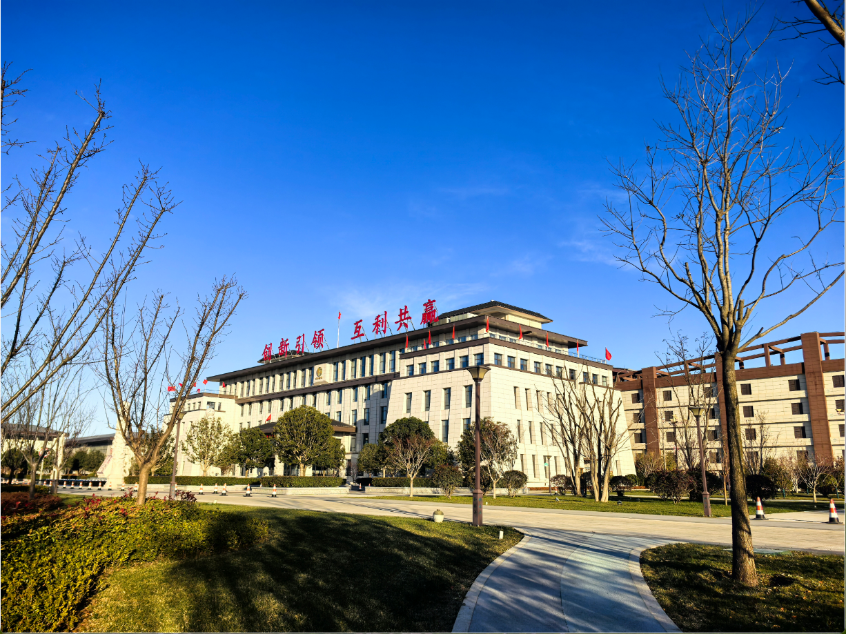 以酒为媒，共话新潮！2025(第七届)搜狐酒业年度论坛暨关注流名酒品鉴会圆满收官